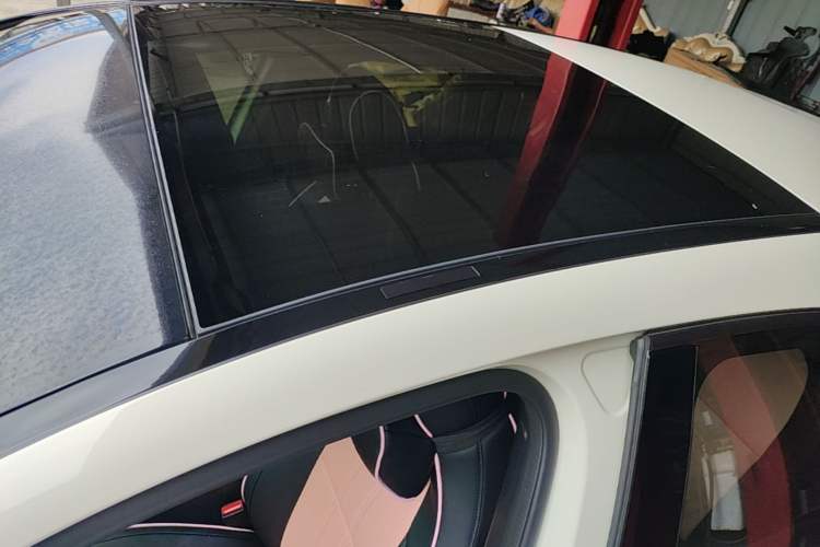 Used Mercedes-Benz A-Class 2017 A 200 Fashion Model Roof