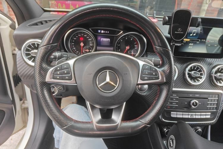 Used Mercedes-Benz A-Class 2017 A 200 Sport Steering Wheel
