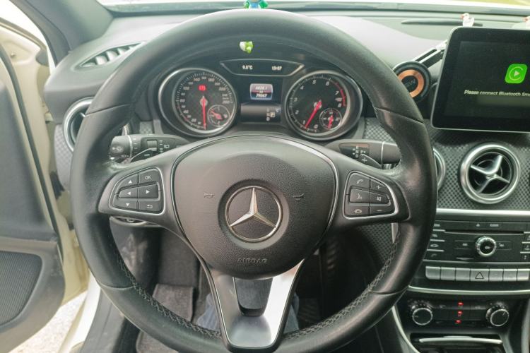 Used Mercedes-Benz A-Class 2017 A 200 Fashion Model Steering Wheel