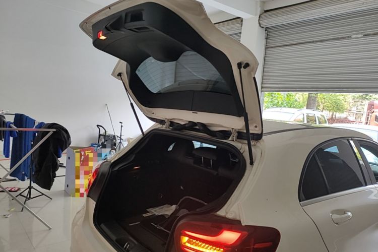 Used Mercedes-Benz A-Class 2017 A 200 Sport Trunk