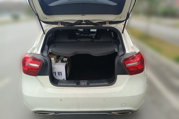 Used Mercedes-Benz A-Class 2017 A 200 Fashion Model Trunk
