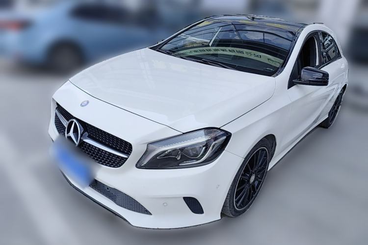 Ojetý Mercedes-Benz A-Class 2017 A 200 Fashion Model Guazi used car, China used car export, Used car for sale, Used  cars, Cheapest cars for sale