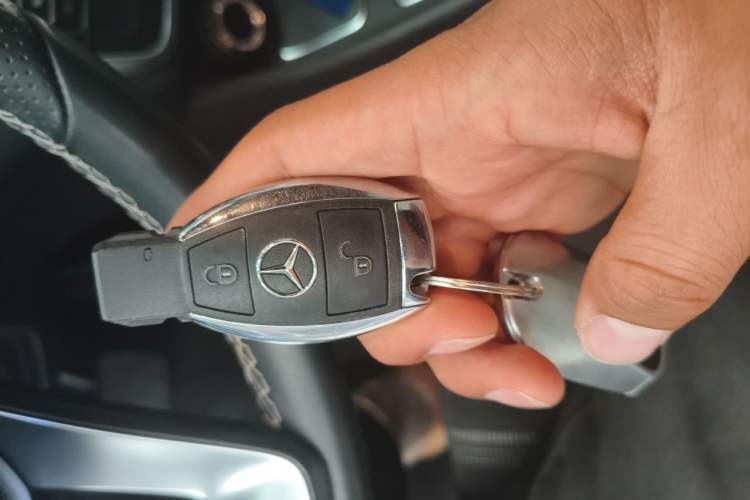 Used Mercedes-Benz A-Class 2017 Revised Version A 200 Fashion Edition Vehicle Key