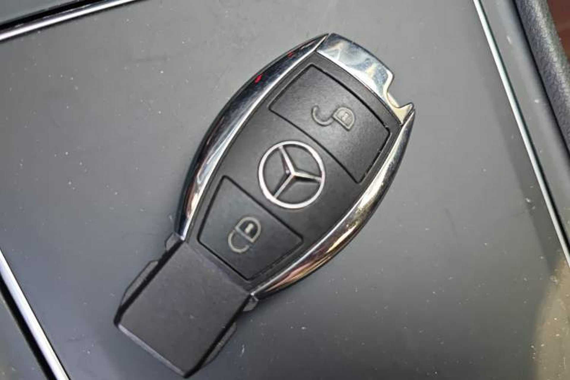 Used Mercedes-Benz A-Class 2017 Revised Version A 200 Fashion Edition Vehicle Key