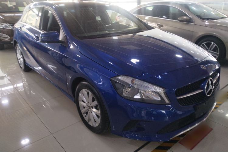 Used Mercedes-Benz A-Class 2018 A 180 Front Right 45 Deg