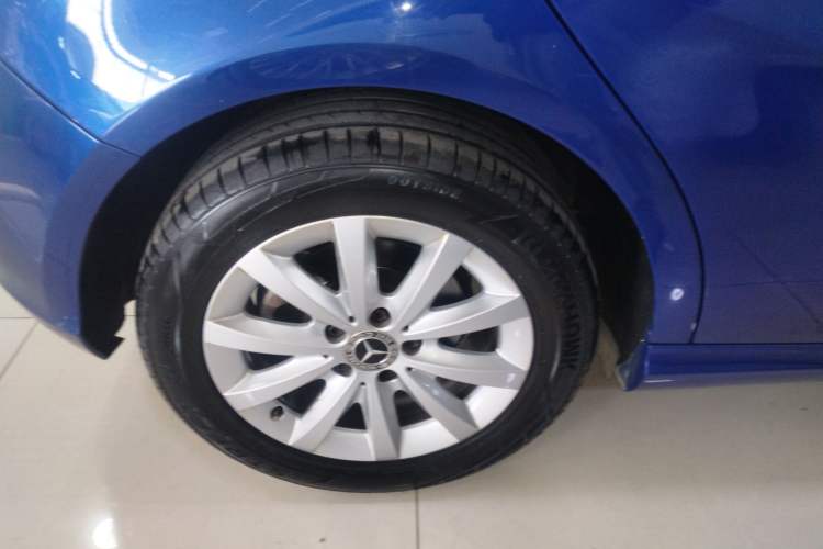 Used Mercedes-Benz A-Class 2018 A 180 Right Rear Wheel Hub