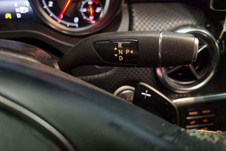 Used Mercedes-Benz A-Class 2018 A 200 Fashion Model Gear Lever