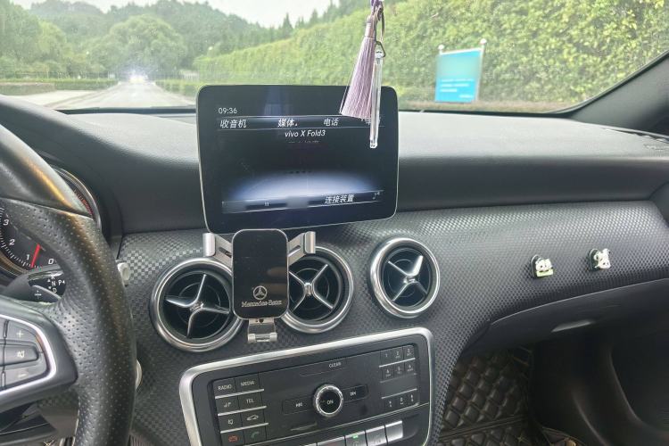 Used Mercedes-Benz A-Class 2018 A 200 Fashion Model Interior 6