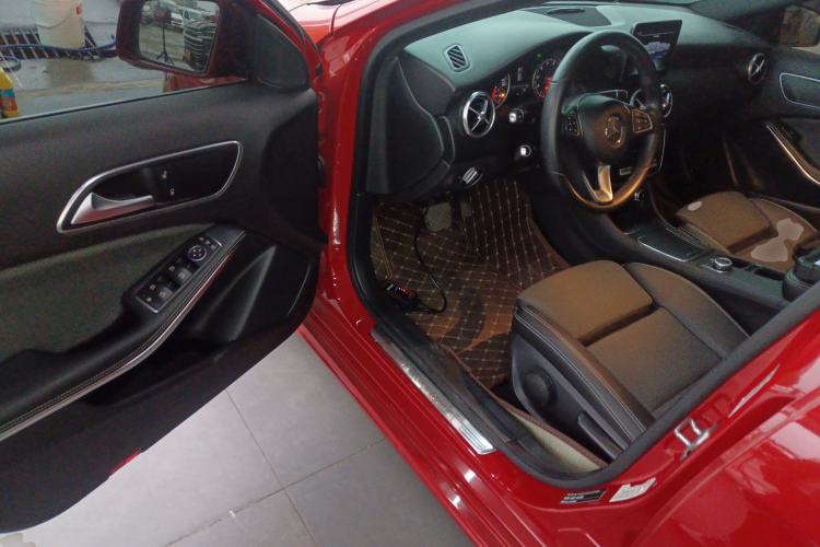 Used Mercedes-Benz A-Class 2018 A 200 Dynamic Edition Driver Seat