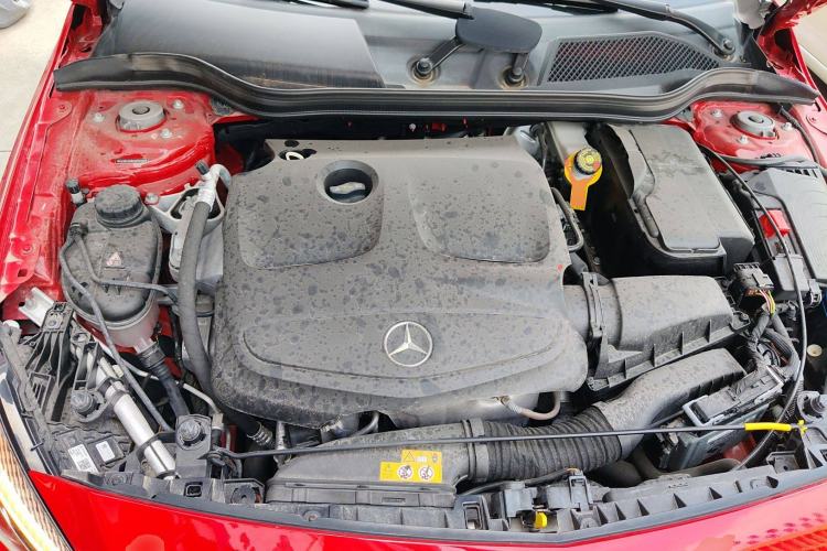 Used Mercedes-Benz A-Class 2018 A 200 Fashion Model Engine Bay