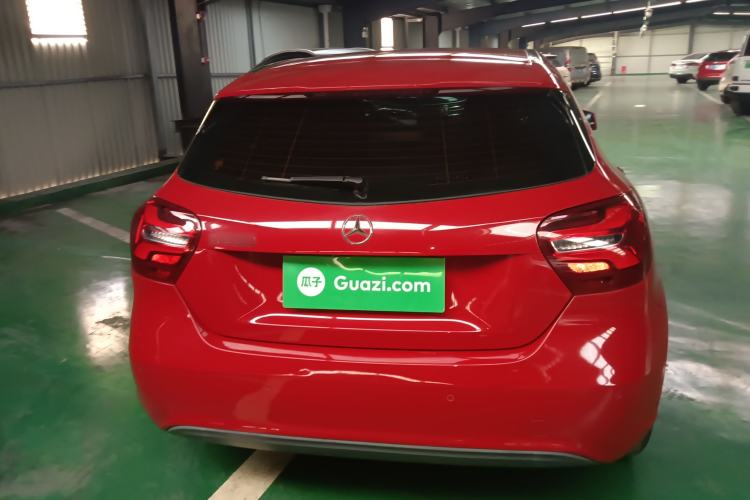 Used Mercedes-Benz A-Class 2018 A 200 Dynamic Edition Exterior 4