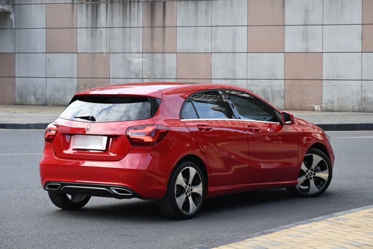 Used Mercedes-Benz A-Class 2018 A 200 Fashion Model Exterior 5