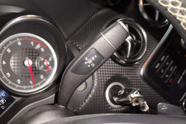 Used Mercedes-Benz A-Class 2018 A 200 Fashion Model Gear Lever