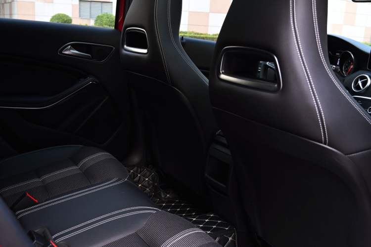 Used Mercedes-Benz A-Class 2018 A 200 Fashion Model Interior 4