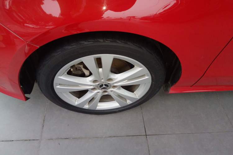Used Mercedes-Benz A-Class 2018 A 200 Dynamic Edition Left Front Wheel Hub