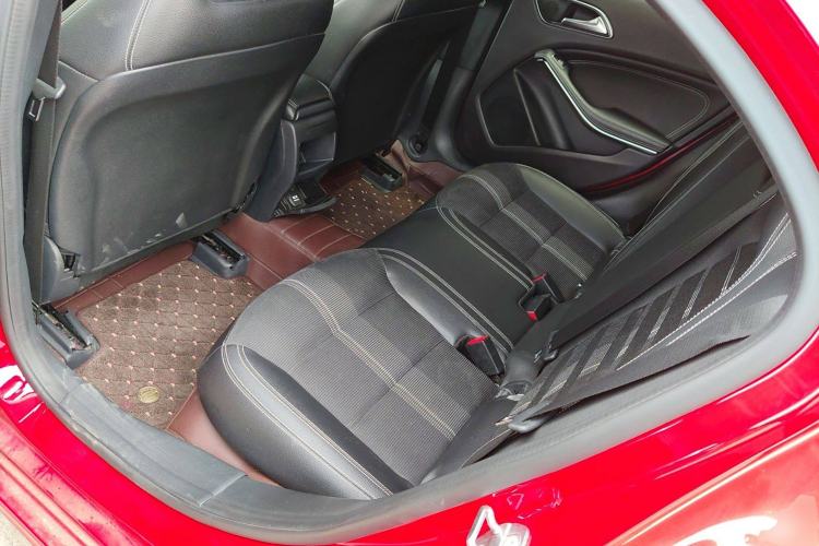 Used Mercedes-Benz A-Class 2018 A 200 Fashion Model Left Rear Seat