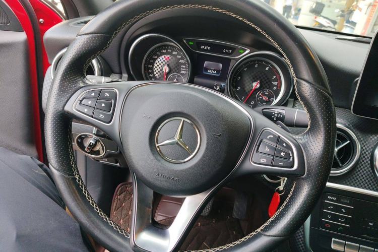 Used Mercedes-Benz A-Class 2018 A 200 Fashion Model Steering Wheel