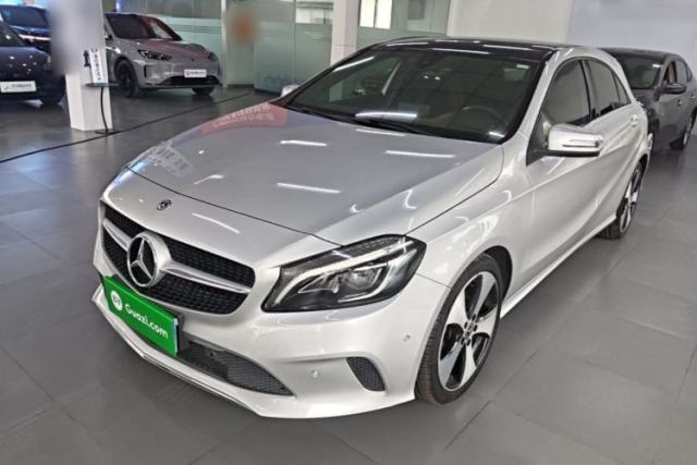 Used Mercedes-Benz A-Class 2018 A 200 Fashion Model