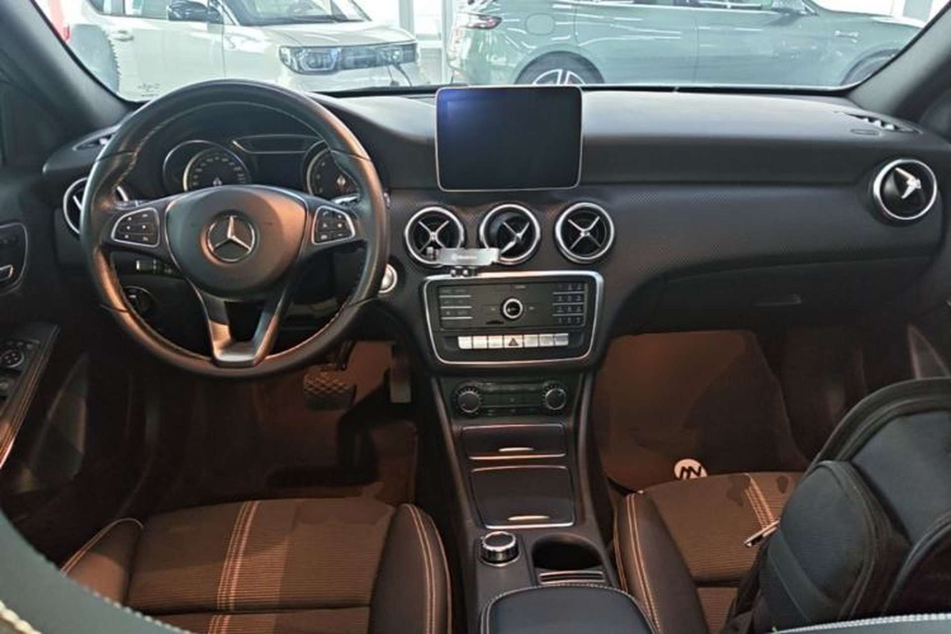 Used Mercedes-Benz A-Class 2018 A 200 Fashion Model Center Console