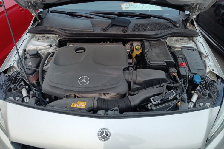 Used Mercedes-Benz A-Class 2018 A 200 Fashion Model Engine Bay
