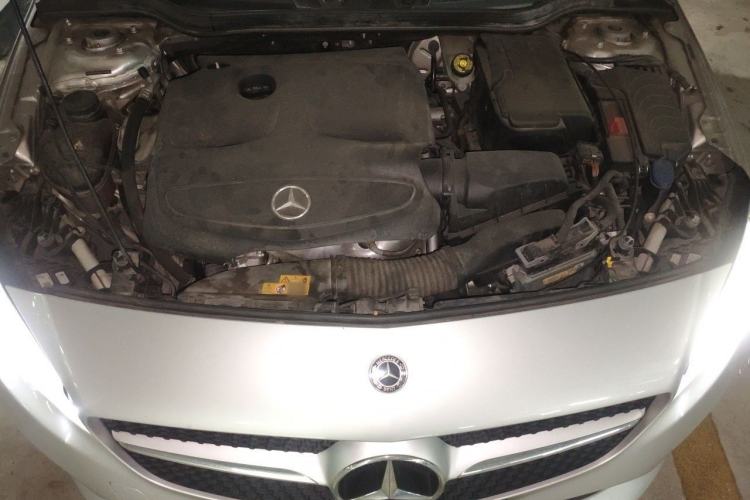 Used Mercedes-Benz A-Class 2018 A 200 Fashion Model Engine Bay
