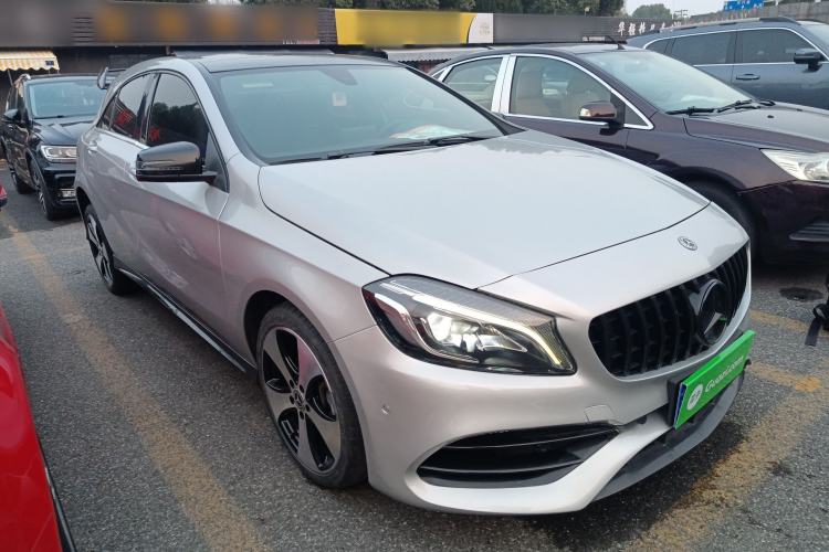 Used Mercedes-Benz A-Class 2018 A 200 Fashion Model Exterior 2
