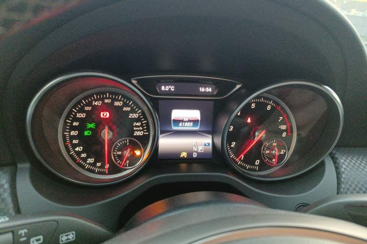 Used Mercedes-Benz A-Class 2018 A 200 Fashion Model Instrument Cluster