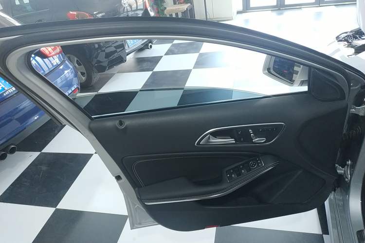 Used Mercedes-Benz A-Class 2018 A 200 Fashion Model Left Front Door Interior