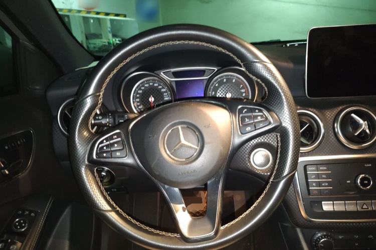 Used Mercedes-Benz A-Class 2018 A 200 Fashion Model Steering Wheel