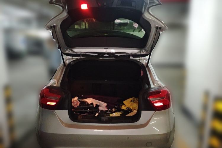 Used Mercedes-Benz A-Class 2018 A 200 Fashion Model Trunk