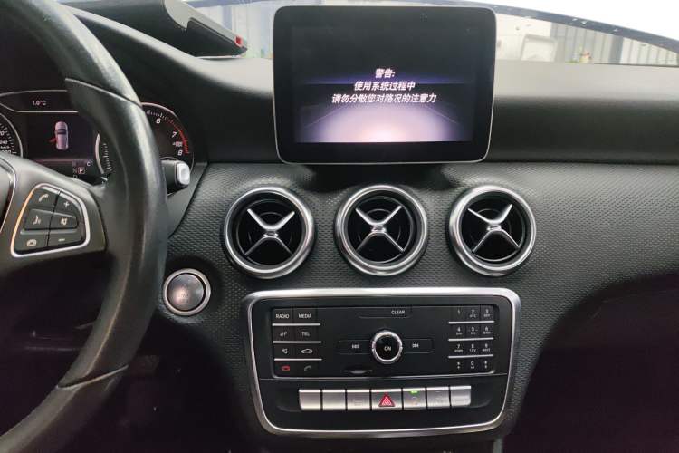 Used Mercedes-Benz A-Class 2018 A 200 Dynamic Edition Audio And AC Panel