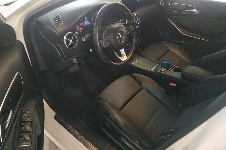 Used Mercedes-Benz A-Class 2018 A 200 Dynamic Edition Driver Seat