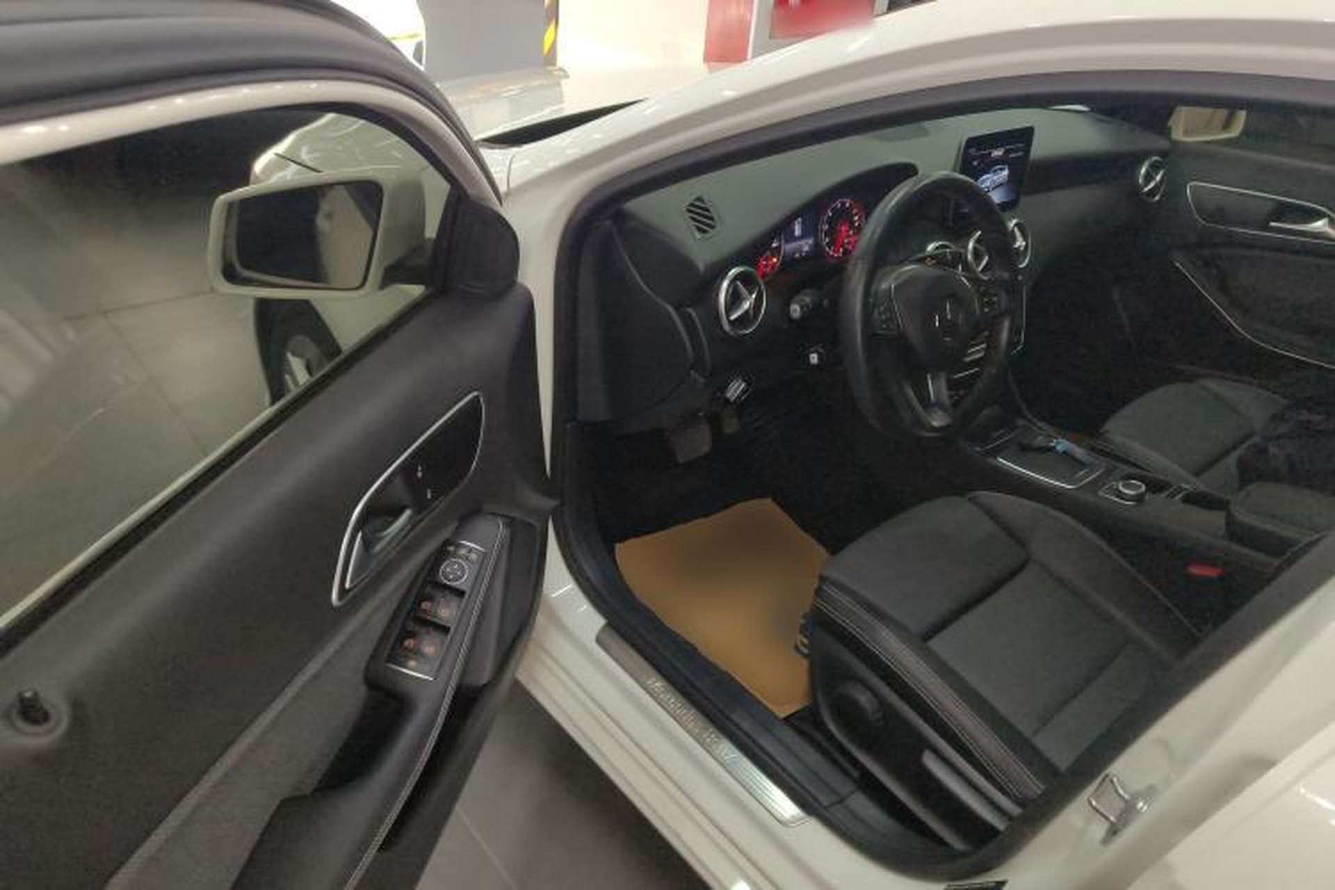 Used Mercedes-Benz A-Class 2018 A 200 Dynamic Edition Driver Seat