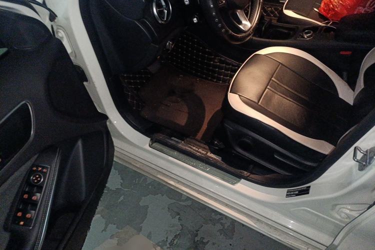 Used Mercedes-Benz A-Class 2018 A 200 Dynamic Edition Driver Seat