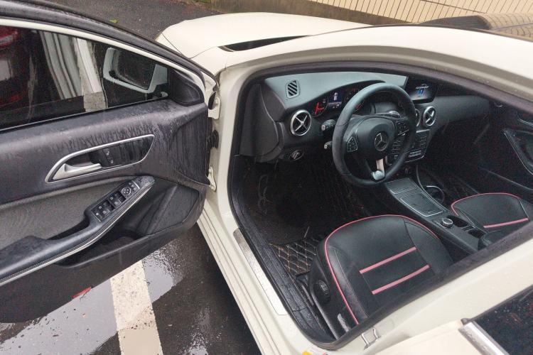 Used Mercedes-Benz A-Class 2018 A 200 Dynamic Edition Driver Seat