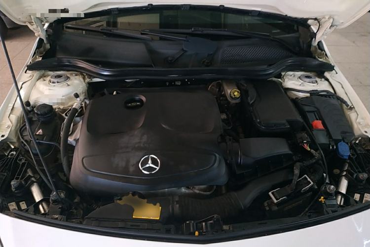 Used Mercedes-Benz A-Class 2018 A 200 Dynamic Edition Engine Bay