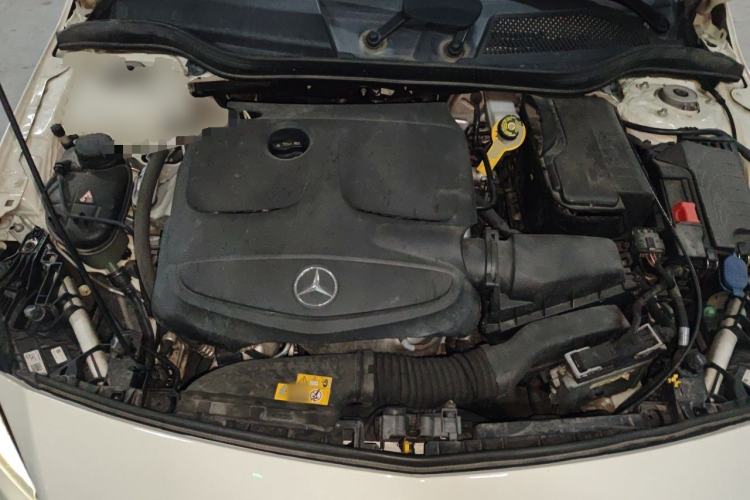 Used Mercedes-Benz A-Class 2018 A 200 Dynamic Edition Engine Bay