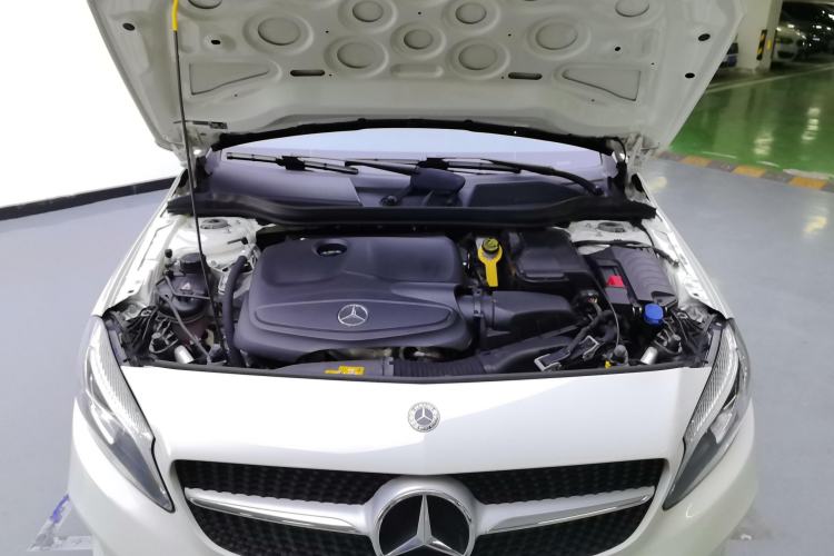 Used Mercedes-Benz A-Class 2018 A 200 Fashion Model Engine Bay