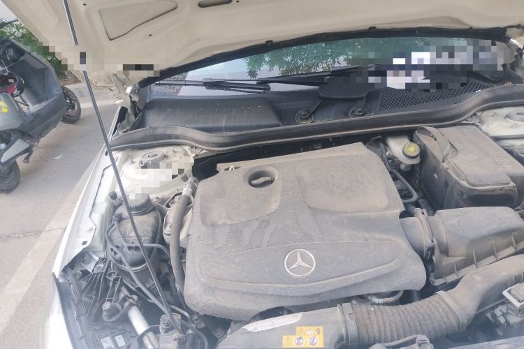 Used Mercedes-Benz A-Class 2018 A 200 Dynamic Edition Engine Bay Right