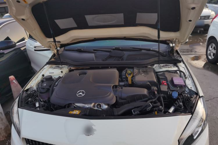 Used Mercedes-Benz A-Class 2018 A 200 Dynamic Edition Engine Bay