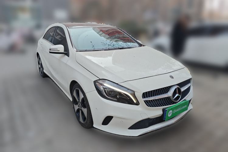 Used Mercedes-Benz A-Class 2018 A 200 Fashion Model Exterior 2