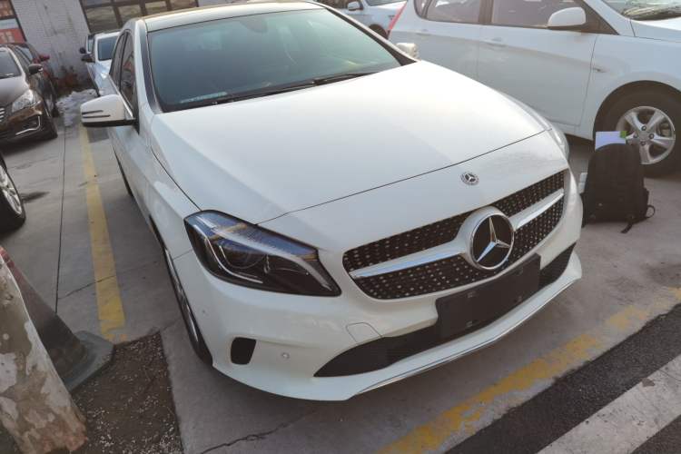 Used Mercedes-Benz A-Class 2018 A 200 Dynamic Edition Exterior 2