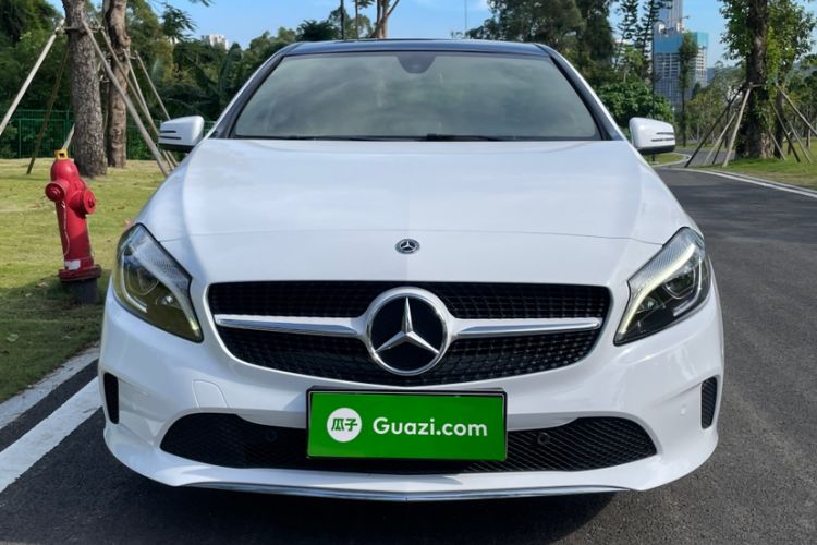Used Mercedes-Benz A-Class 2018 A 200 Dynamic Edition Exterior 4