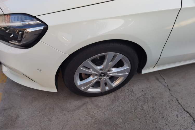 Used Mercedes-Benz A-Class 2018 A 200 Dynamic Edition Exterior 7