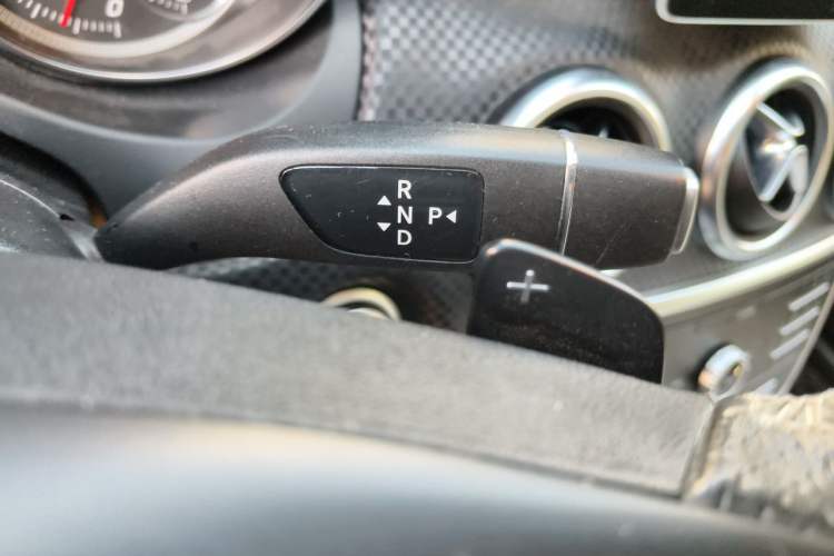Used Mercedes-Benz A-Class  Gear Lever