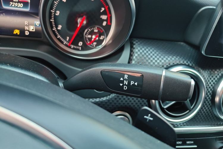 Used Mercedes-Benz A-Class 2018 A 200 Fashion Model Gear Lever