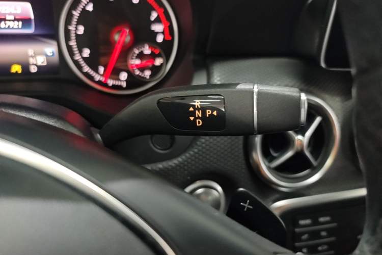Used Mercedes-Benz A-Class 2018 A 200 Dynamic Edition Gear Lever