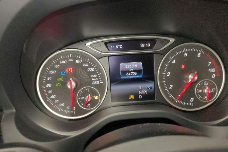 Used Mercedes-Benz A-Class 2018 A 200 Dynamic Edition Instrument Cluster