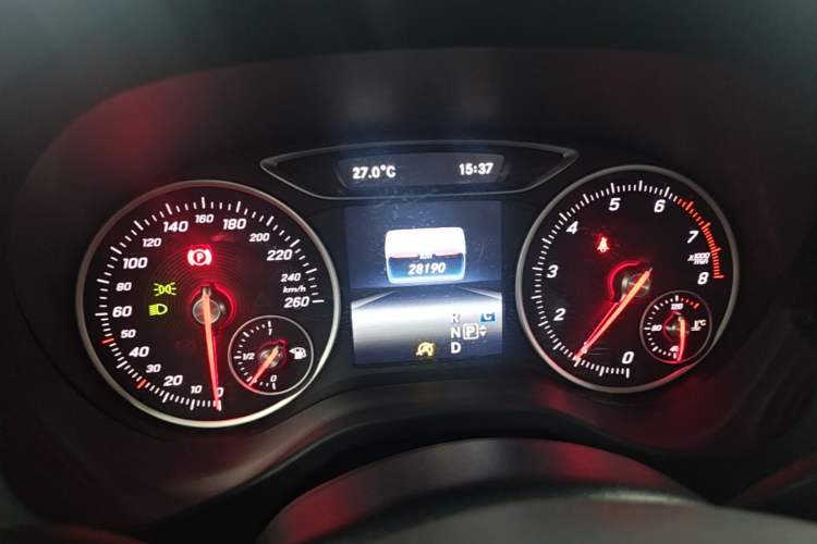 Used Mercedes-Benz A-Class 2018 A 200 Dynamic Edition Instrument Cluster