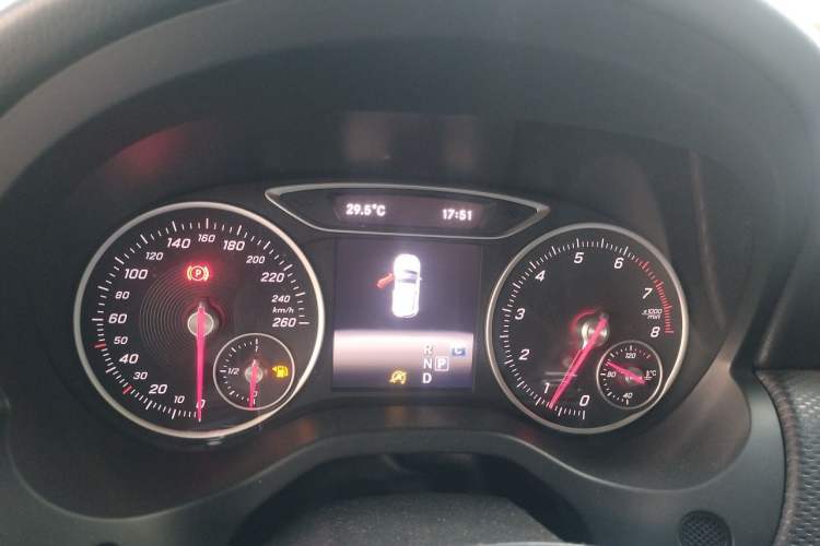 Used Mercedes-Benz A-Class 2018 A 200 Dynamic Edition Instrument Cluster